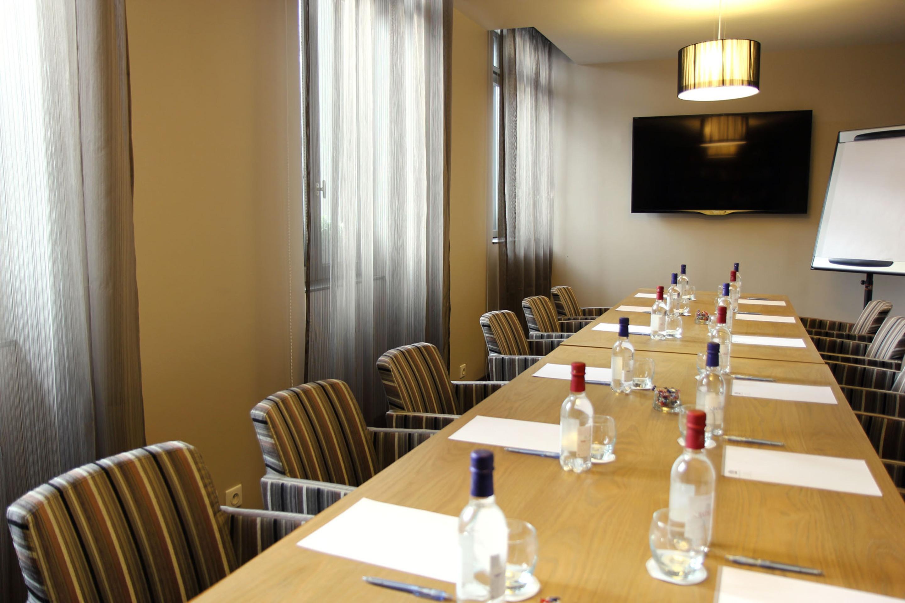 Best Western Plus Bordeaux Gare Saint-Jean Exterior foto